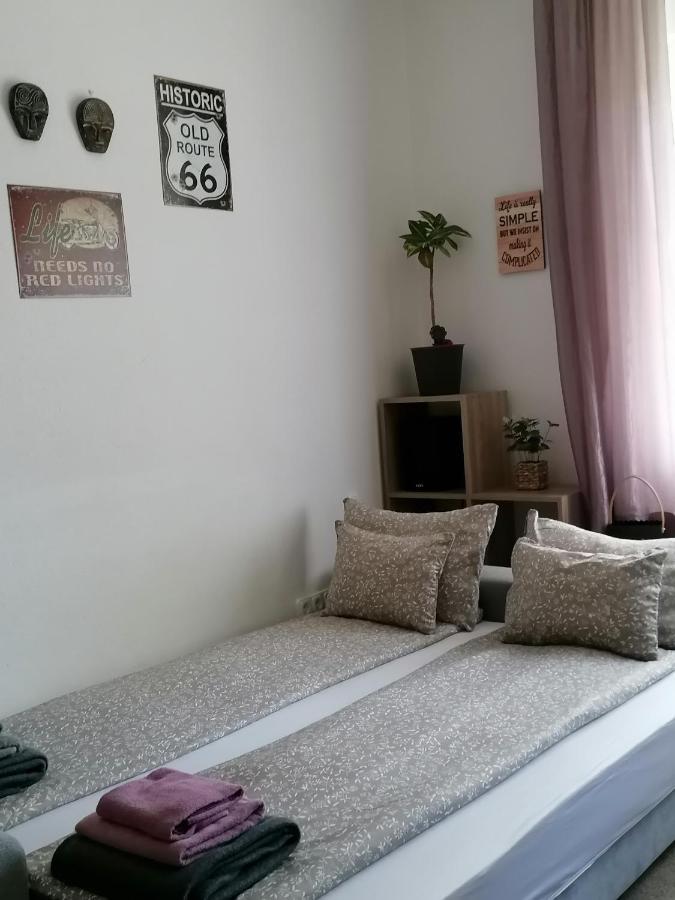 A Jump From Downtown Apartman Budapest Kültér fotó